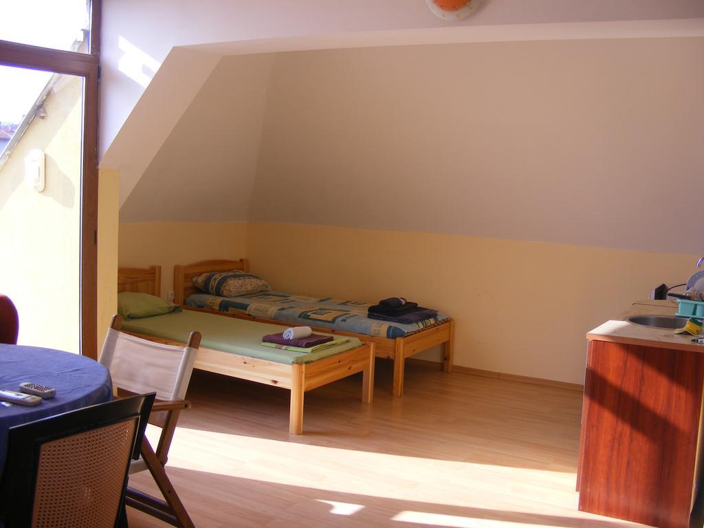 Guest House "Zora - Sarafovo" Burgaz Dış mekan fotoğraf