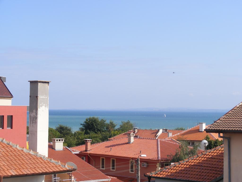 Guest House "Zora - Sarafovo" Burgaz Dış mekan fotoğraf