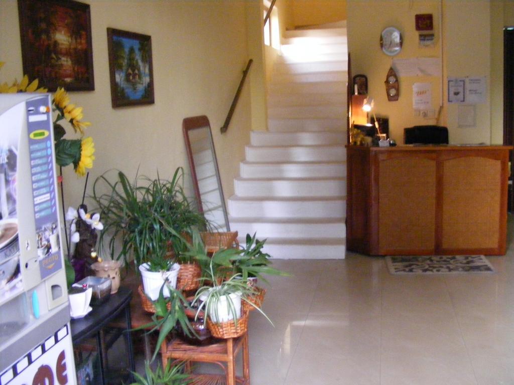 Guest House "Zora - Sarafovo" Burgaz Dış mekan fotoğraf